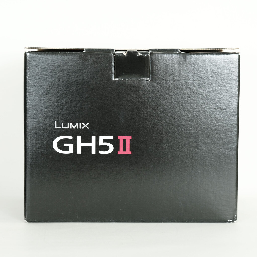 Panasonic LUMIX DC-GH5M2