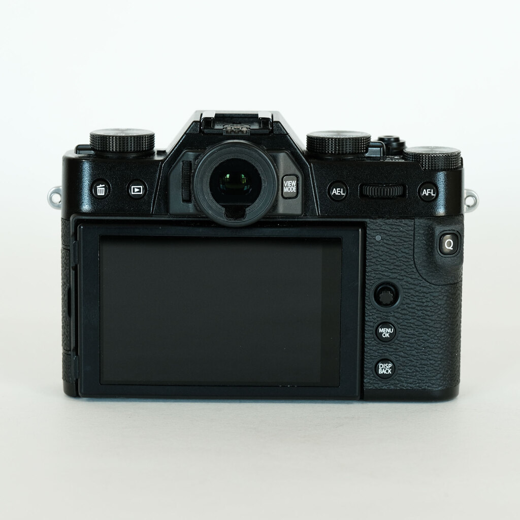 FUJIFILM X-T30の出品 | ONE SCENE（ワンシーン）