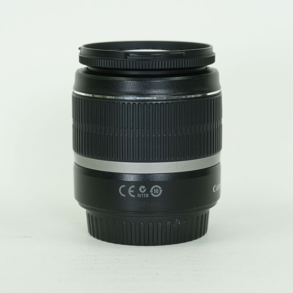 Canon EF-S18-55mm F3.5-5.6 IS