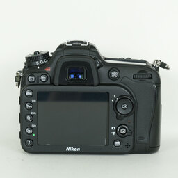 Nikon D7200