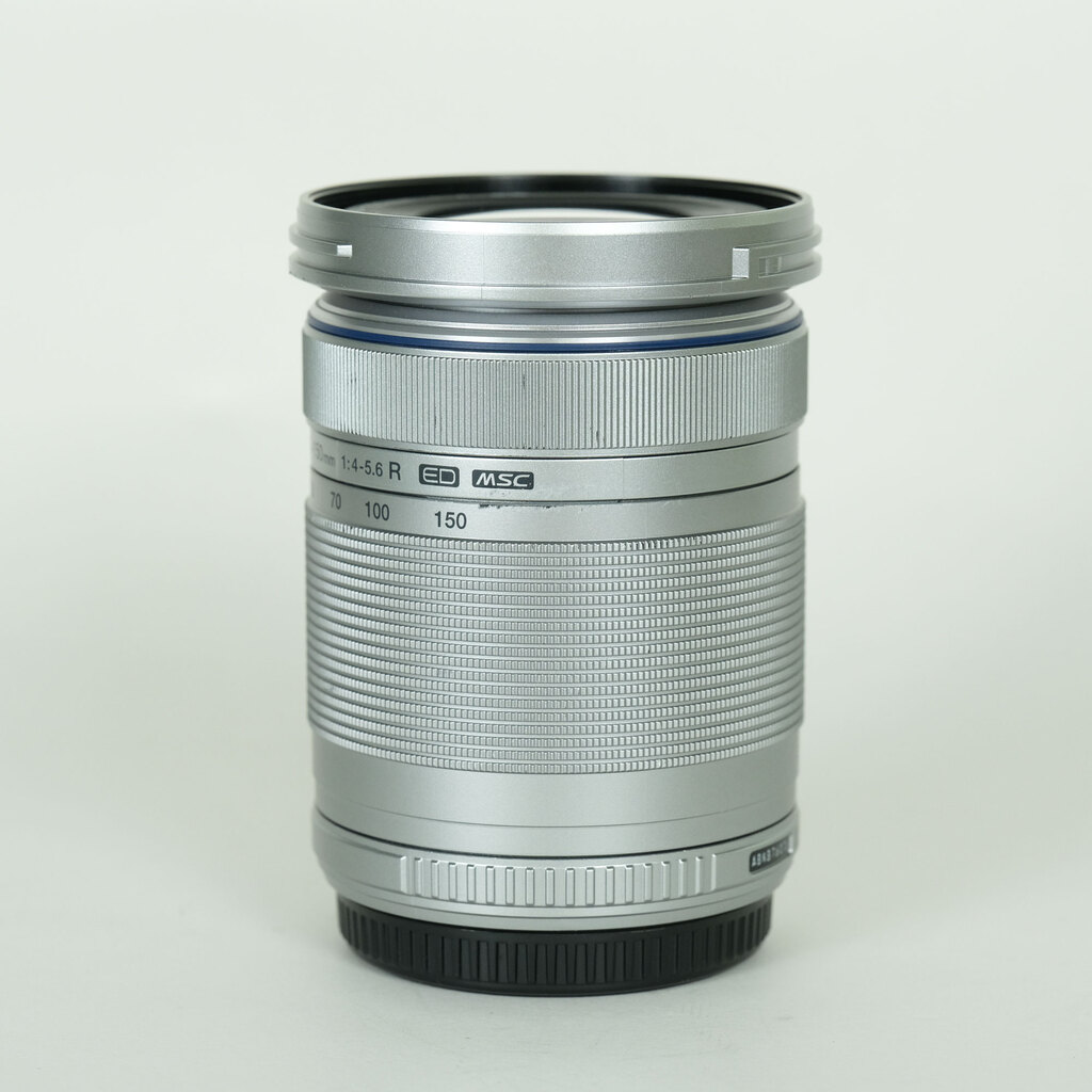 OLYMPUS M.ZUIKO DIGITAL ED 40-150mm F4.0-5.6 R [�V���o�[]