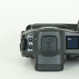 Canon EOS R3