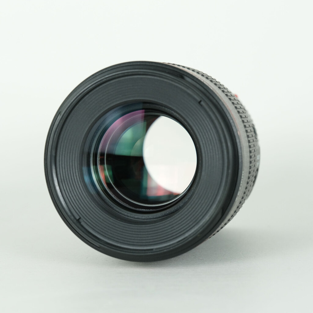 Canon EF100mm F2.8Lマクロ IS USMの出品 | ONE SCENE（ワンシーン）