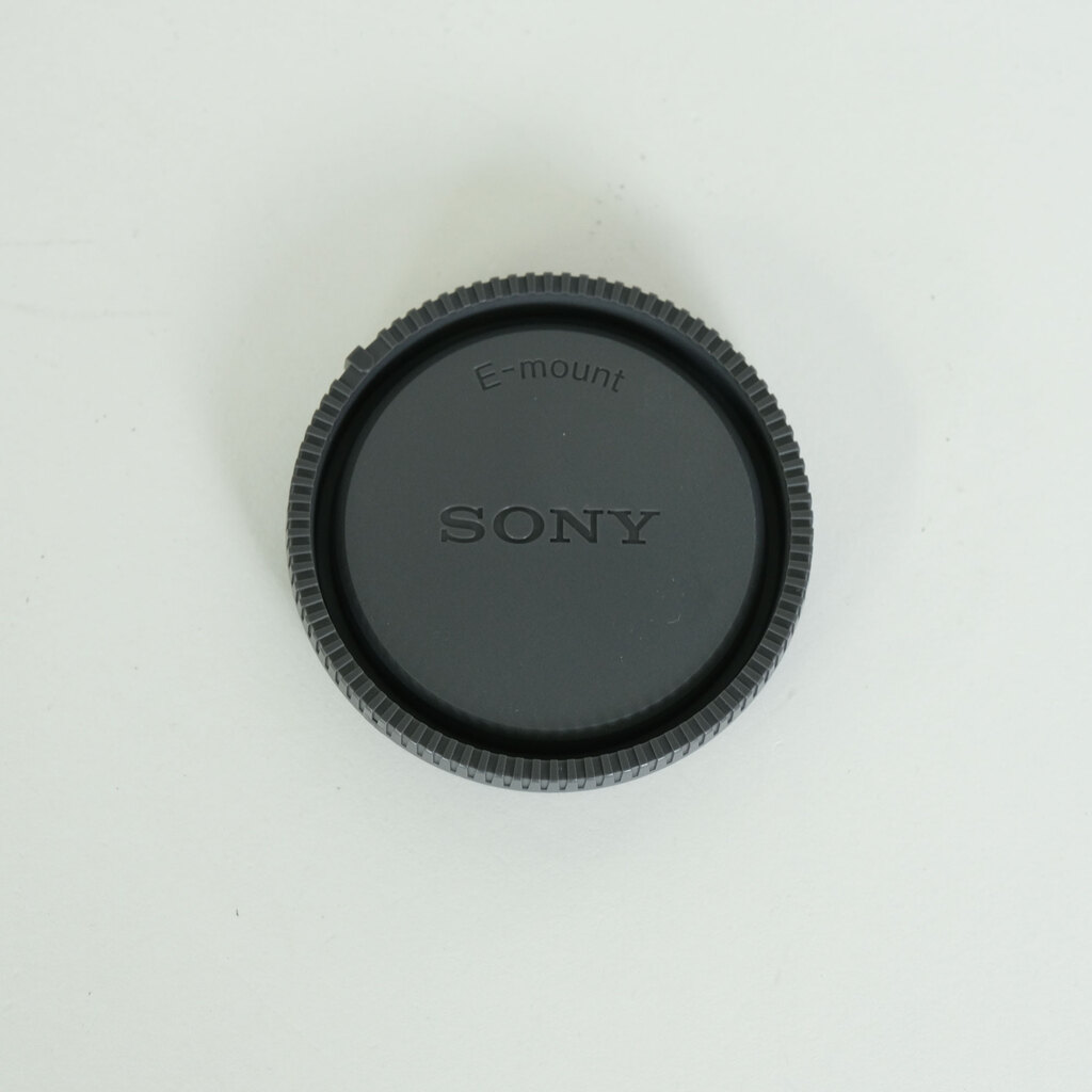 SONY FE 28mm F2 SEL28F20 SONY FE 28mm F2 SEL28F20