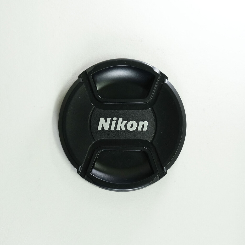 Nikon AF-S DX NIKKOR 18-200mm F3.5-5.6G ED VR II