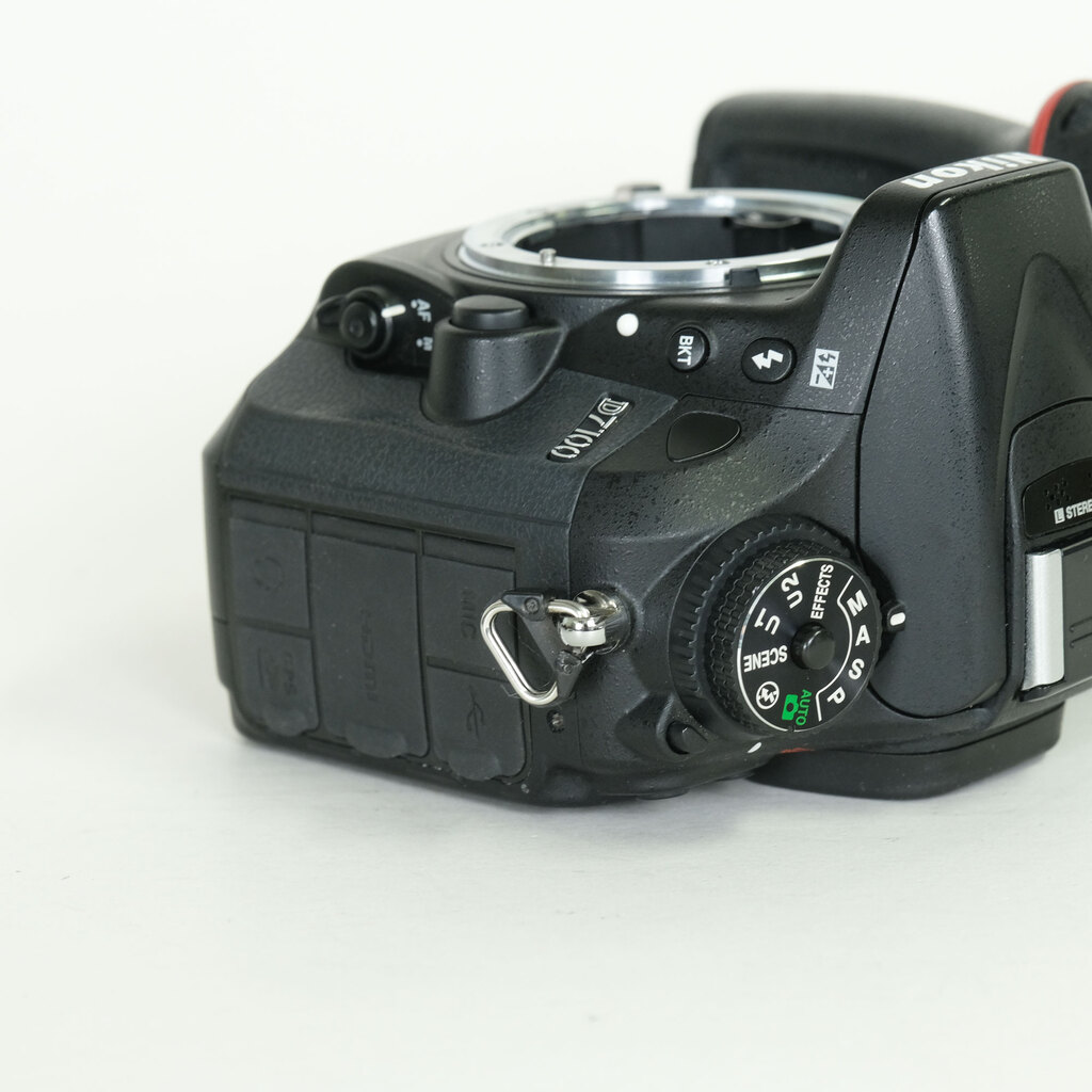 Nikon D7100