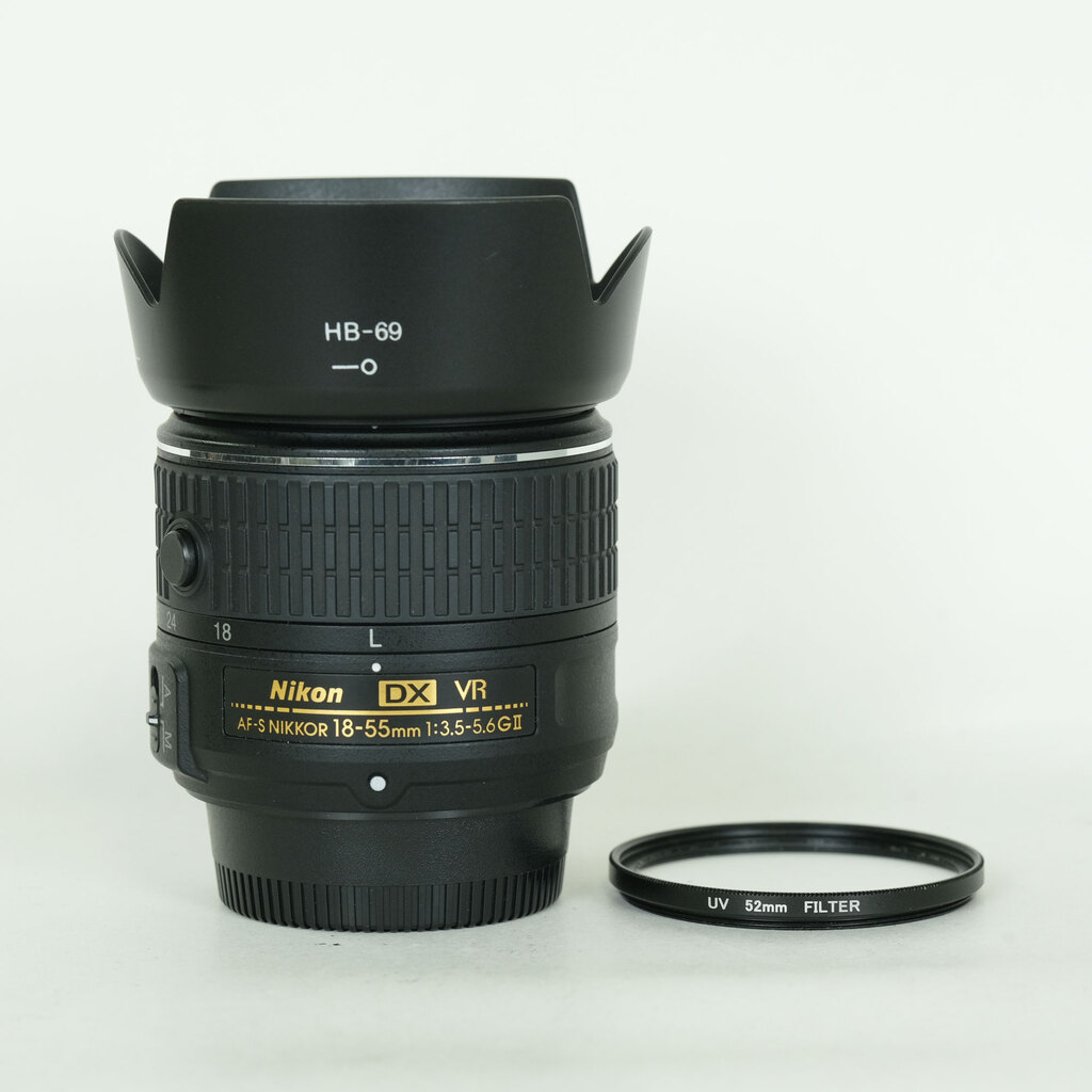 Nikon AF-S DX NIKKOR 18-55mm f3.5-5.6G VR II
