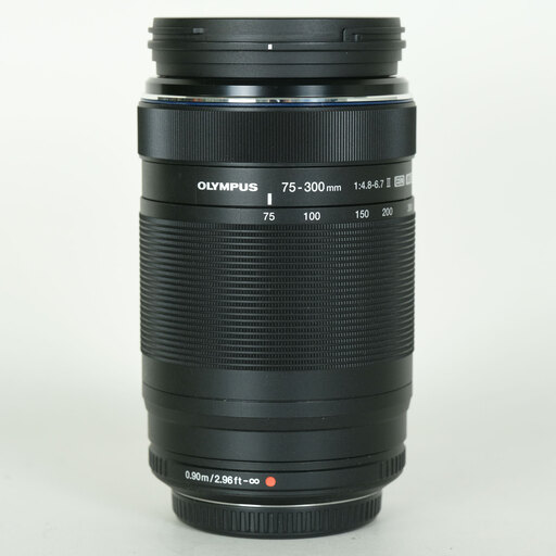 OLYMPUS M.ZUIKO DIGITAL ED 75-300mm F4.8-6.7 II OLYMPUS M.ZUIKO DIGITAL ED 75-300mm F4.8-6.7 II