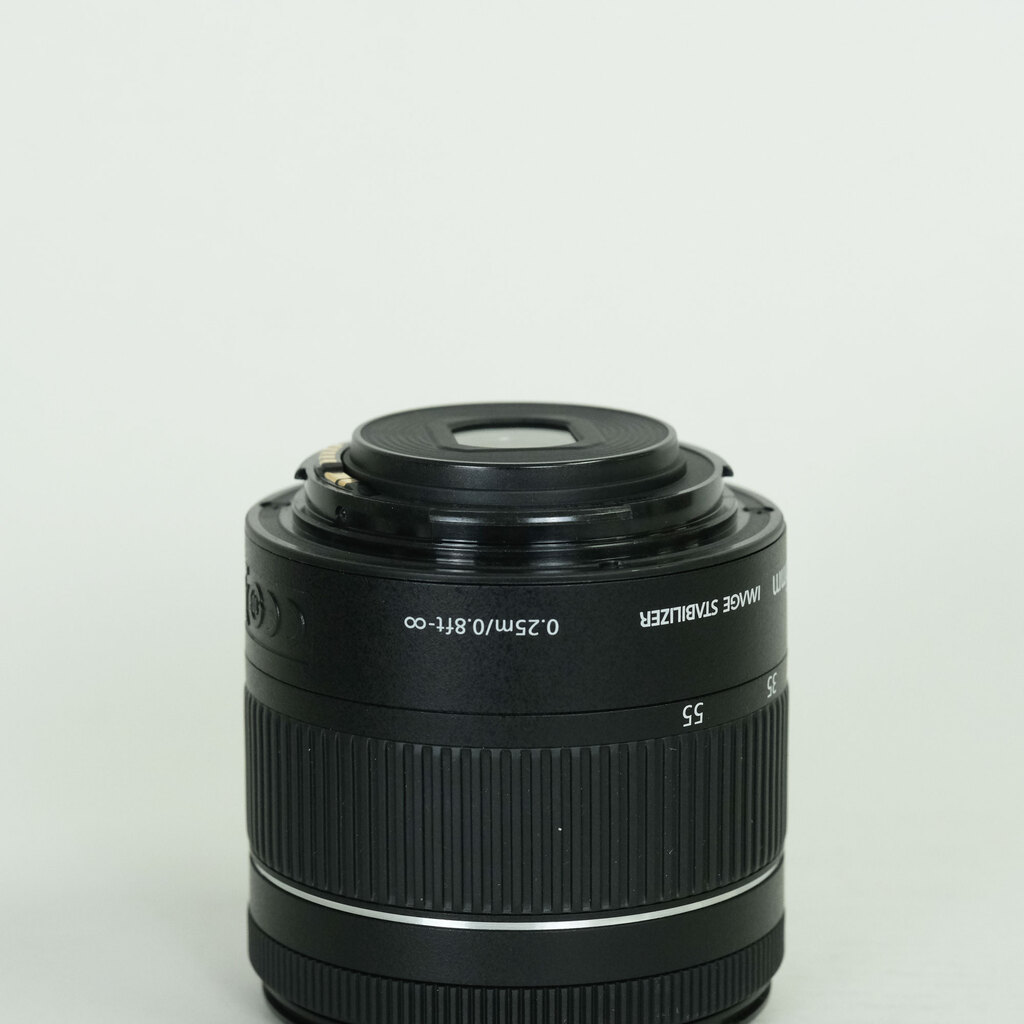 Canon EF-S18-55mm F4-5.6 IS STM