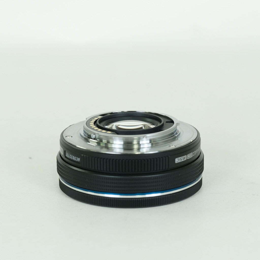 OLYMPUS M.ZUIKO DIGITAL ED 14-42mm F3.5-5.6 EZ ブラック