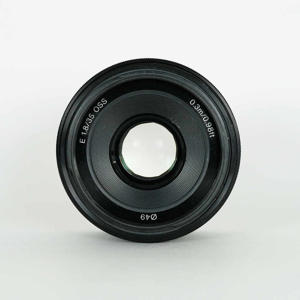 SONY E 35mm F1.8 OSS SEL35F18 SONY E 35mm F1.8 OSS SEL35F18