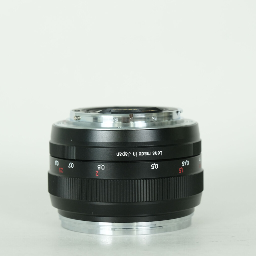 コ*ツ様 最終値下げCarl Zeiss Planar T* 50mm F1.4 Carl Zeiss Planar T* 50mm F1.4 ZE [キヤノンEF用]の出品 | ONE SCENE