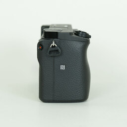 SONY α6400(ILCE-6400) SONY α6400(ILCE-6400)