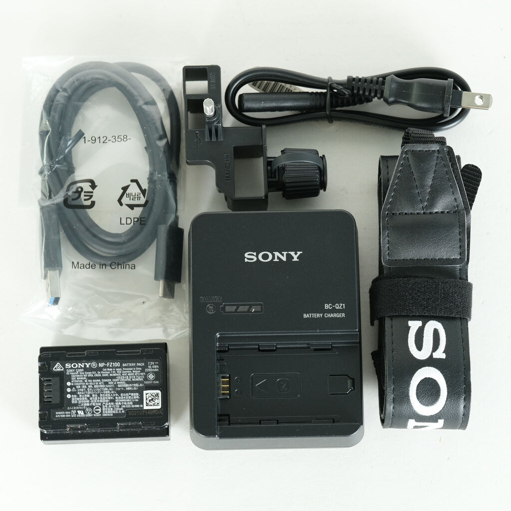 SONY α7S III（ILCE-7SM3）の出品 | ONE SCENE（ワンシーン）