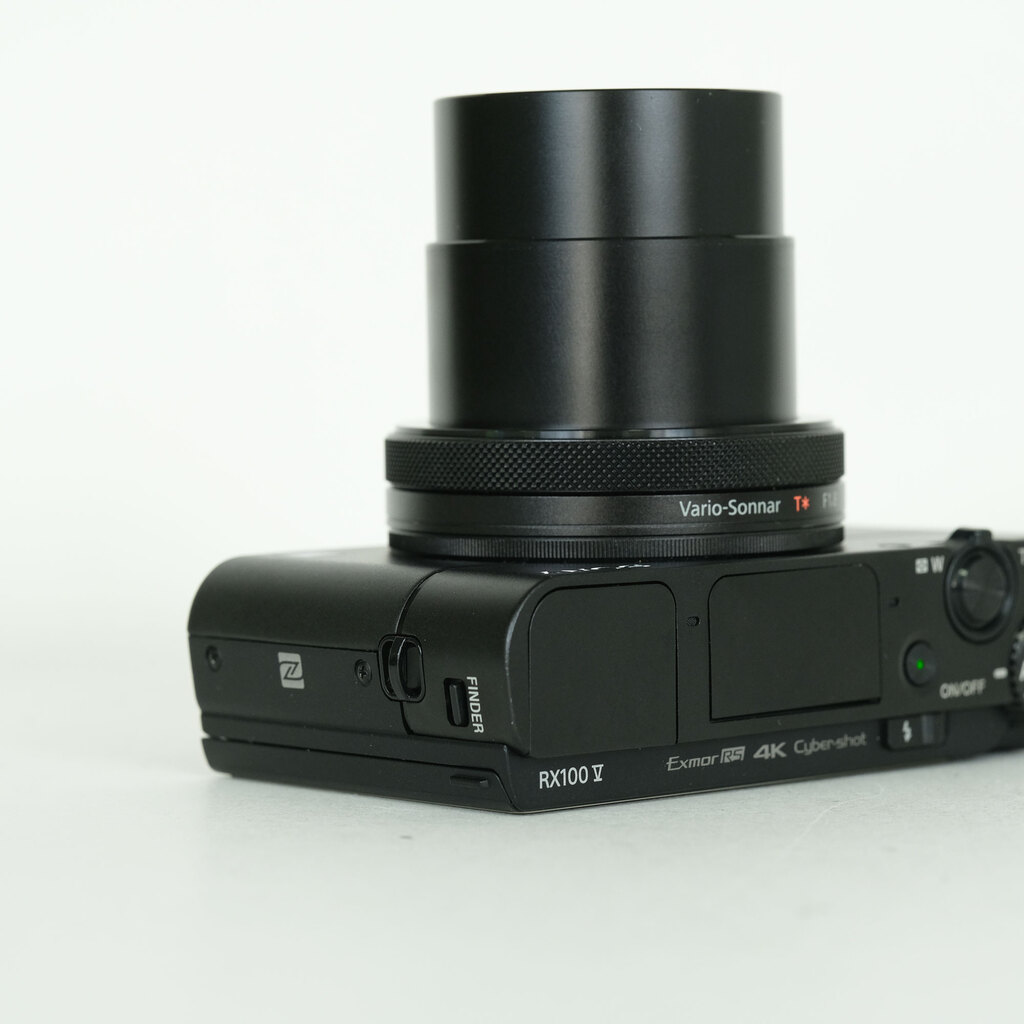 SONY Cyber-shot DSC-RX100M5A SONY Cyber-shot DSC-RX100M5A