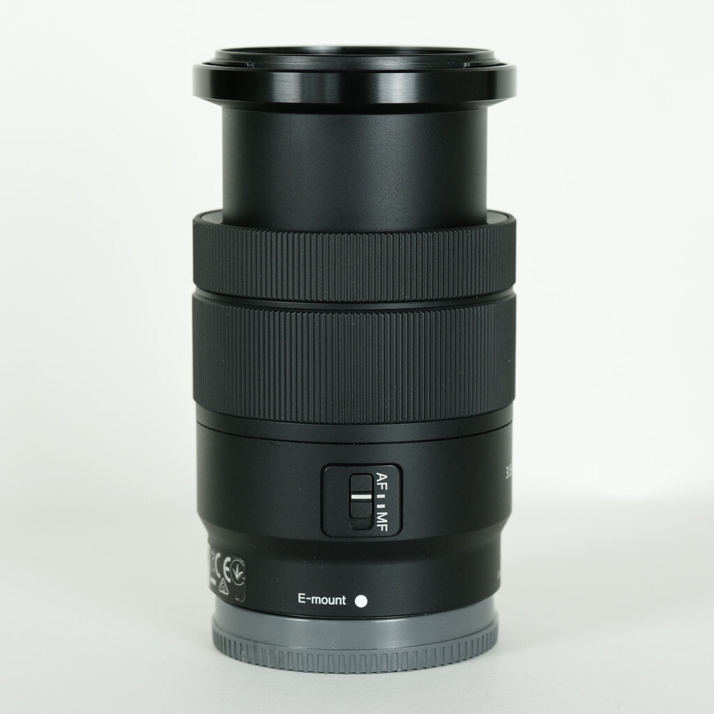 SONY E 18-135mm F3.5-5.6 OSS SEL18135