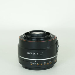 SONY DT 35mm F1.8 SAM SAL35F18