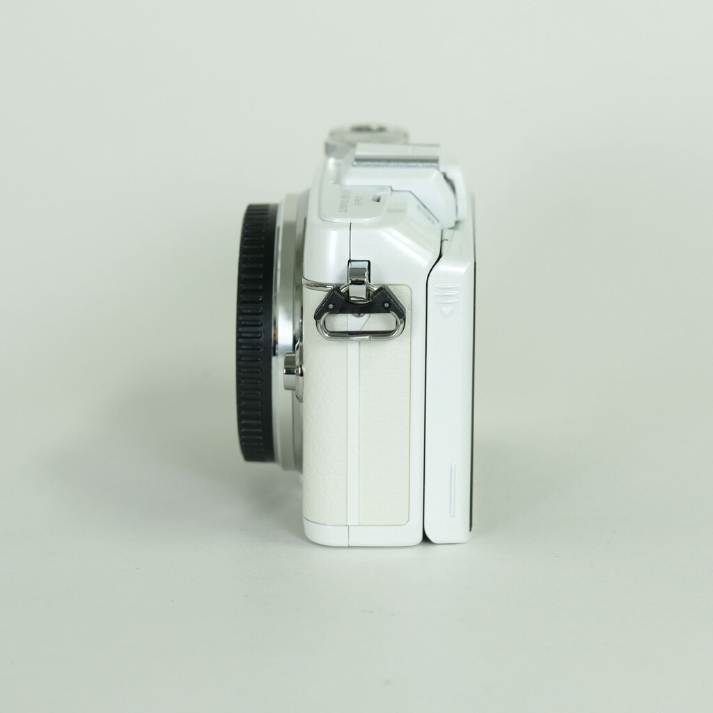 OLYMPUS PEN Lite E-PL7 ボディ ホワイト