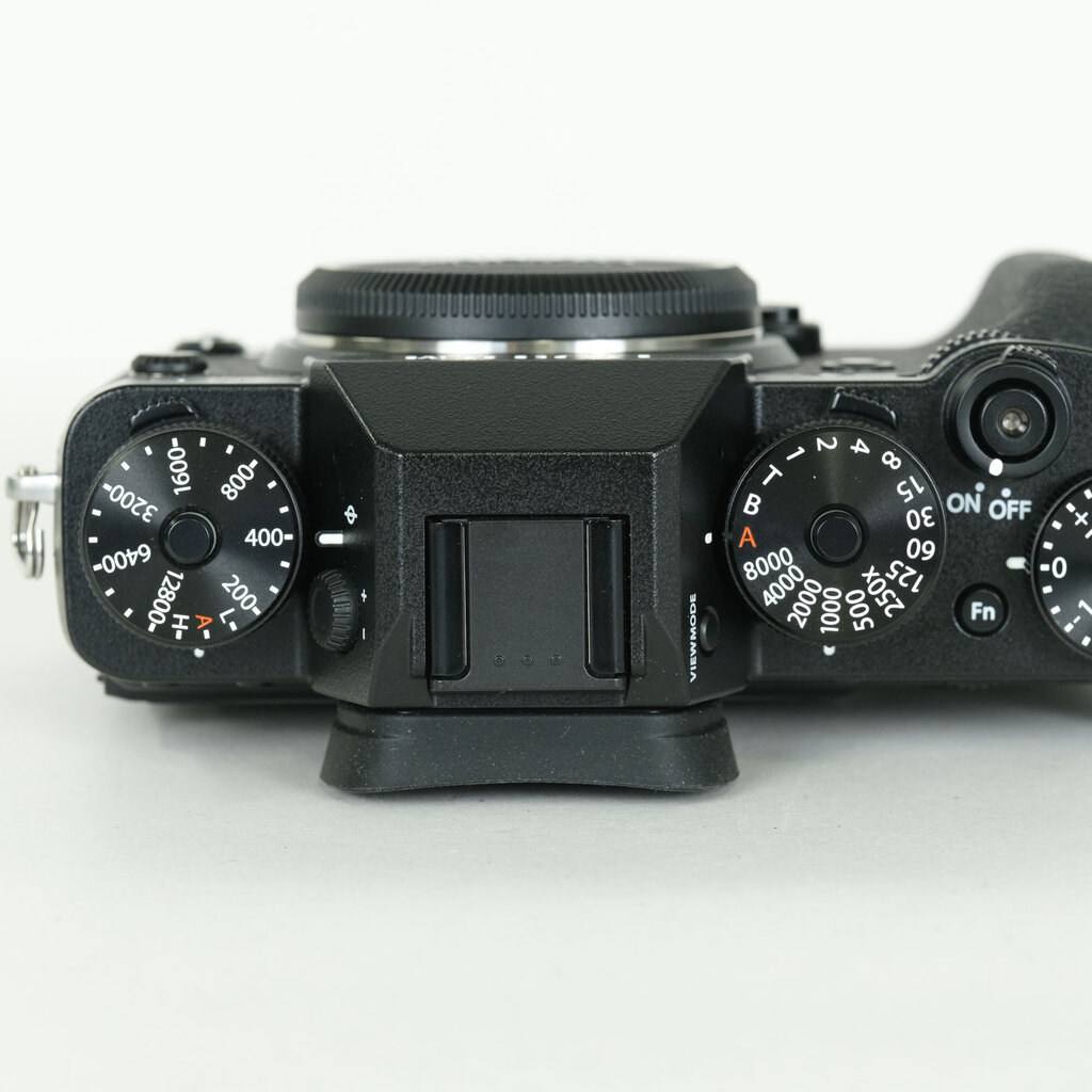 FUJIFILM X-T2 FUJIFILM X-T2