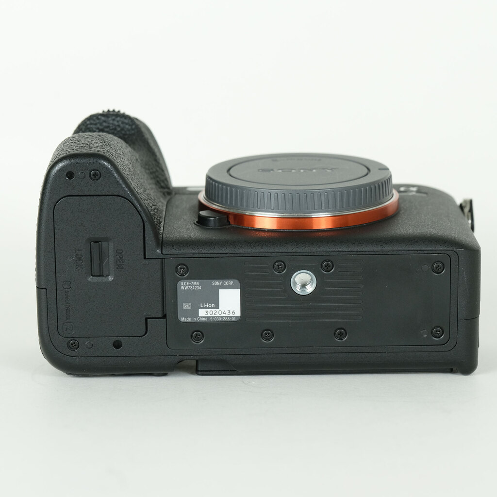 SONY α7 IV(ILCE-7M4) SONY α7 IV(ILCE-7M4)
