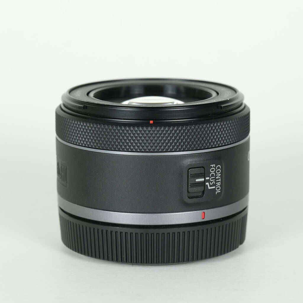 Canon RF50mm F1.8 STMの出品 | ONE SCENE（ワンシーン）