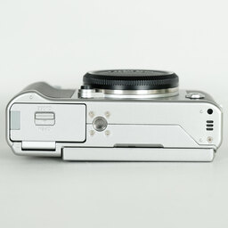FUJIFILM X-A3 ボディ  シルバー