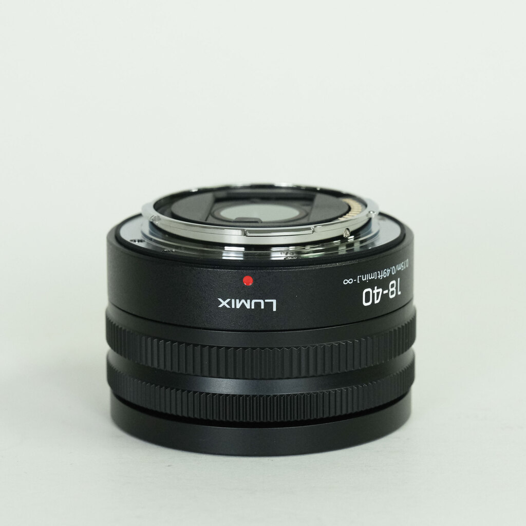 Panasonic LUMIX S 18-40mm F4.5-6.3