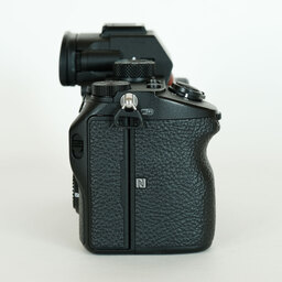 SONY α7 III（ILCE-7M3）