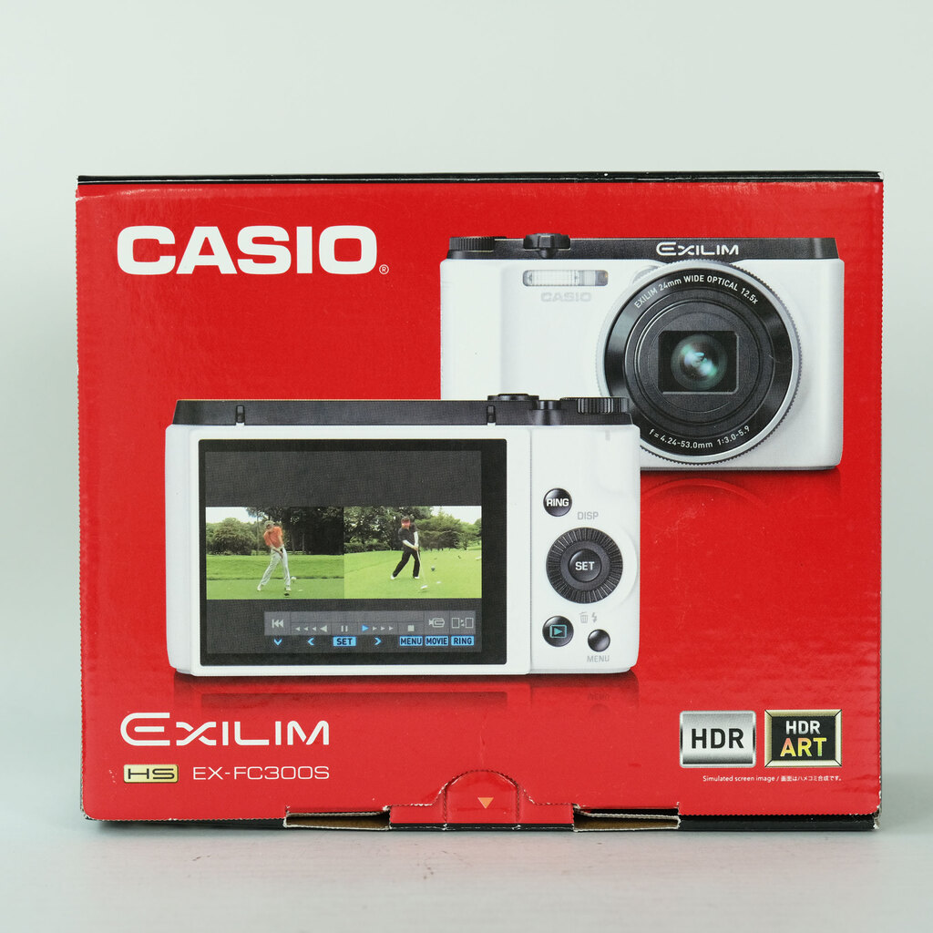 CASIO EXILIM EX-FC300SWE ホワイト