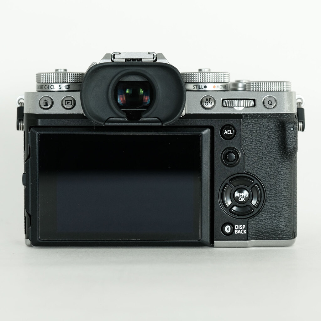 FUJIFILM X-T5 FUJIFILM X-T5