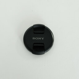 SONY E 18-135mm F3.5-5.6 OSS SEL18135