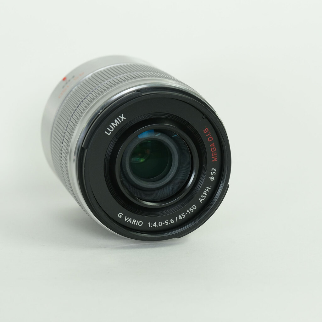 Panasonic LUMIX G VARIO 45-150mm / F4.0-5.6 ASPH. / MEGA O.I.S.