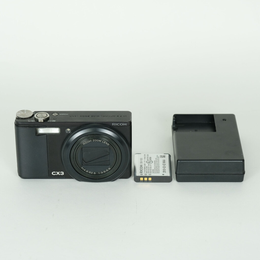 RICOH CX3 ブラックの出品 | ONE SCENE（ワンシーン）