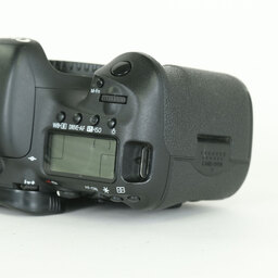 Canon EOS 7D Mark II Canon EOS 7D Mark II