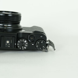 FUJIFILM X10 ブラック FUJIFILM X10 ブラック
