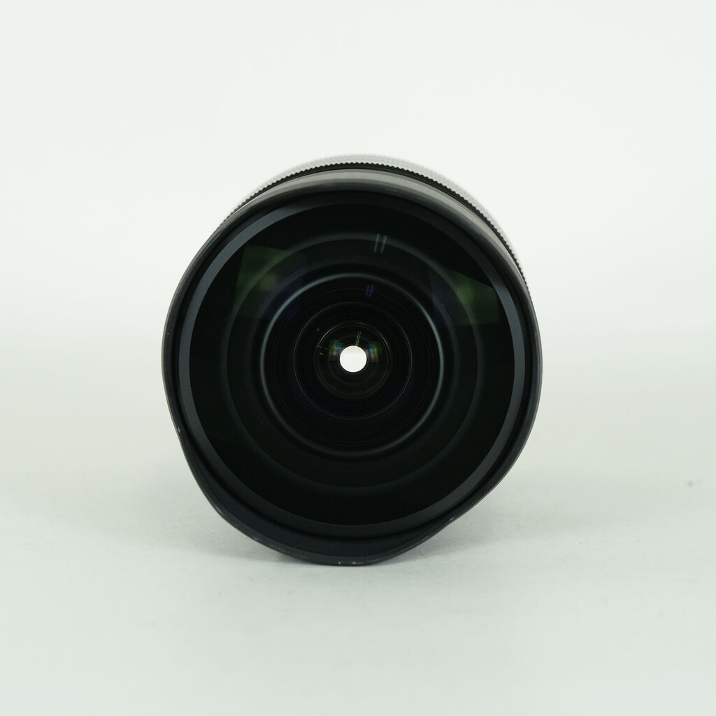 OLYMPUS M.ZUIKO DIGITAL ED 8mm F1.8 Fisheye PRO