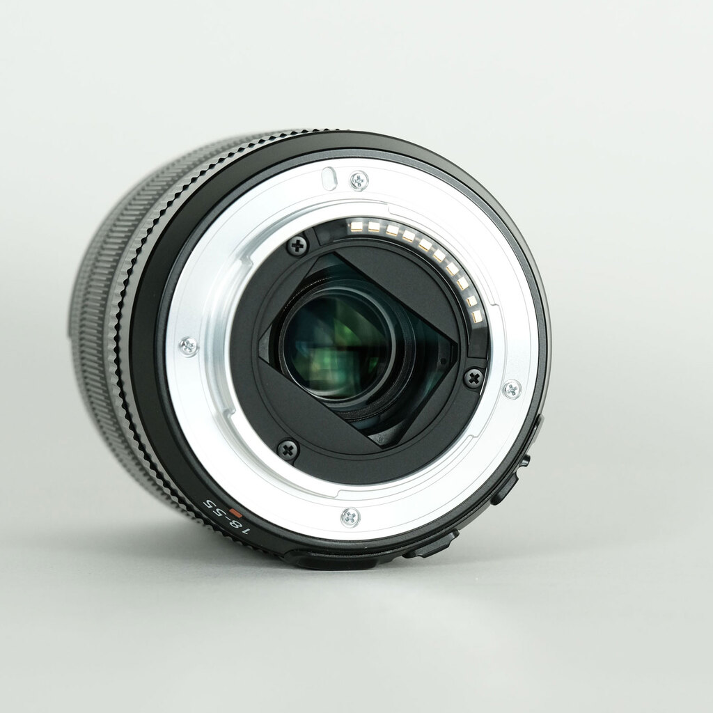 FUJIFILM XF18-55mmF2.8-4 R LM OIS