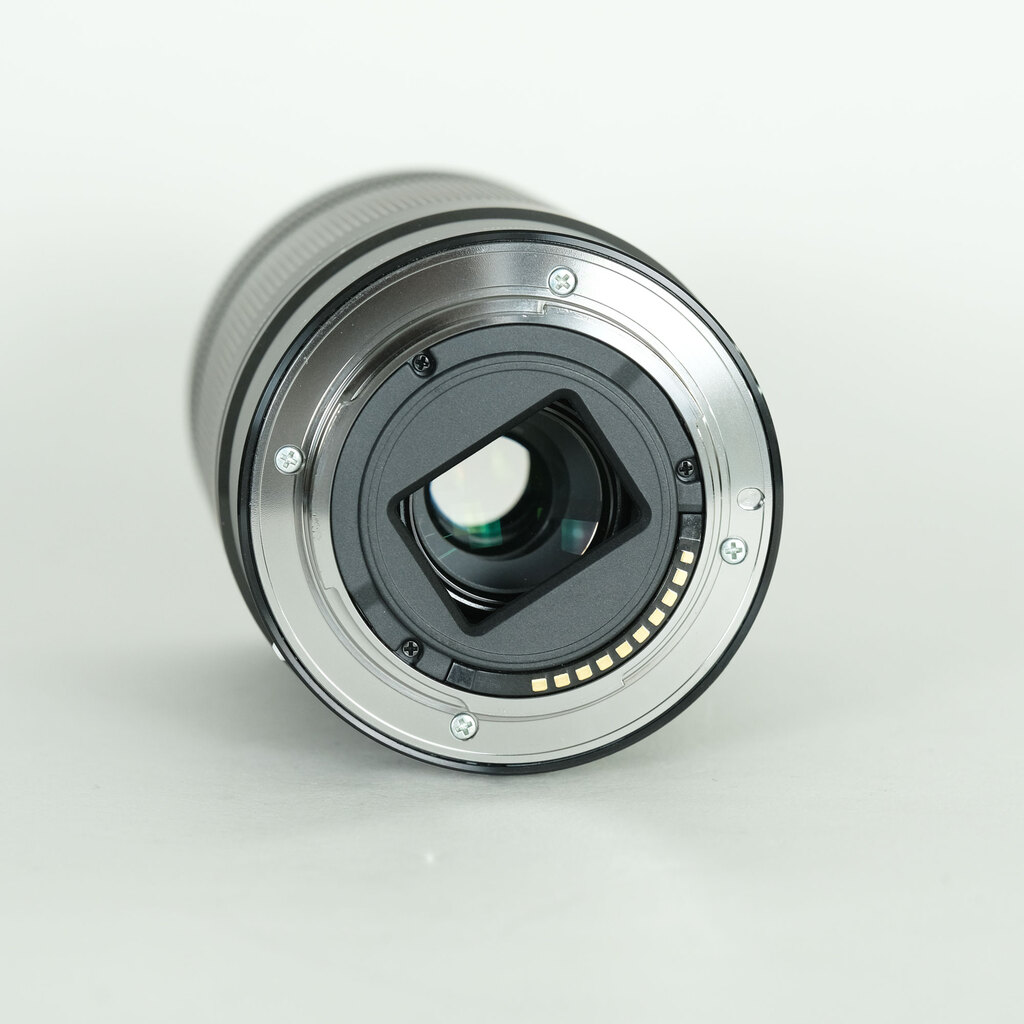 SONY E 55-210mm F4.5-6.3 OSS SEL55210