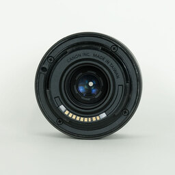 Canon EF-M28mm F3.5 マクロ IS STM