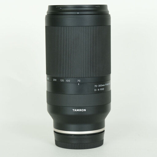 TAMRON 70-300mm F/4.5-6.3 Di III RXD (Model A047) [ソニーE用]