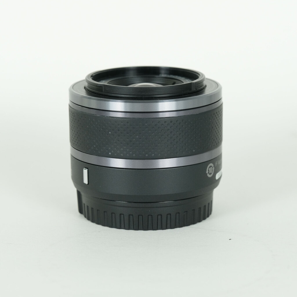 Nikon 1 NIKKOR VR10-30/3.5-5.6 ブラック Nikon 1 NIKKOR VR10-30/3.5-5.6 ブラック