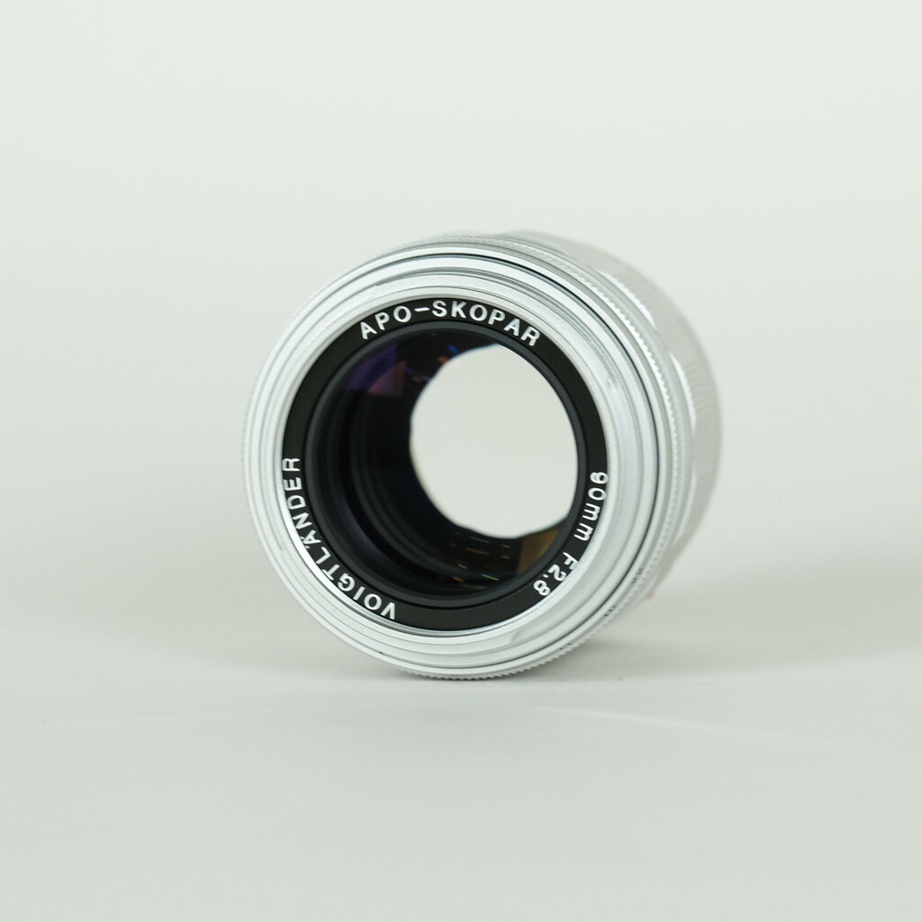 Voigtlander APO-SKOPAR 90mm F2.8 VM シルバーの出品 | ONE SCENE