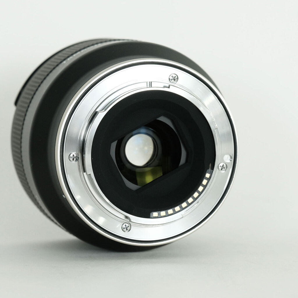 TAMRON 20mm F/2.8 Di III OSD M1:2 (Model F050) [ソニーE用]