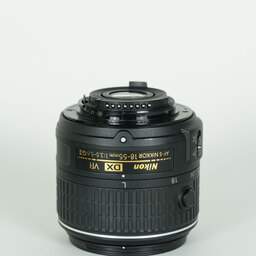 Nikon AF-S DX NIKKOR 18-55mm f3.5-5.6G VR II