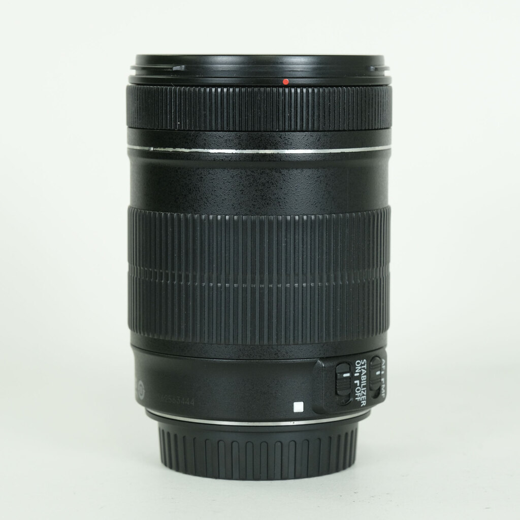 Canon EF-S18-135mm F3.5-5.6 IS Canon EF-S18-135mm F3.5-5.6 IS
