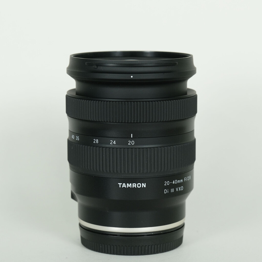 TAMRON 20-40mm F/2.8 Di III VXD(Model A062) [ソニーE用]の出品
