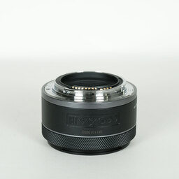 Canon RF50mm F1.8 STM