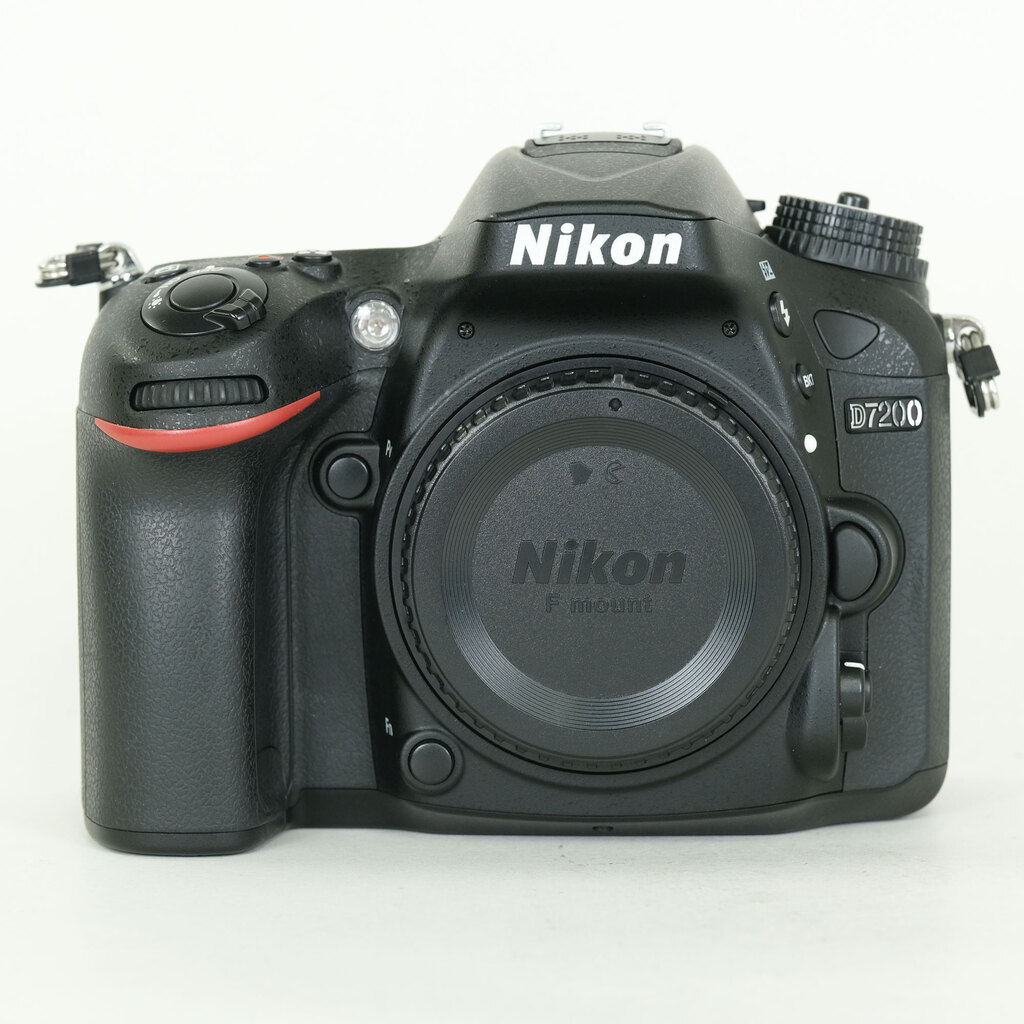 Nikon D7200