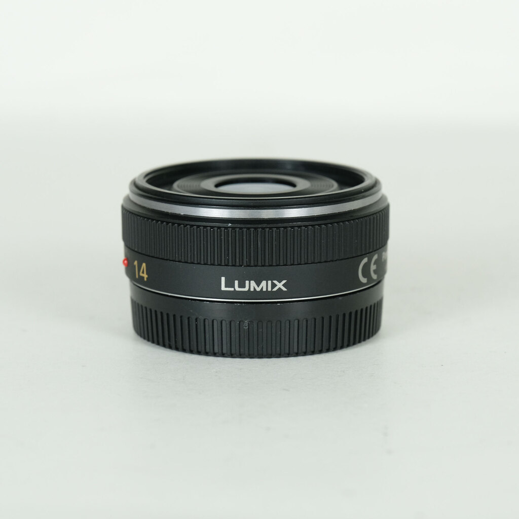 Panasonic LUMIX G 14mm F2.5 ASPH. H-H014の出品 | ONE SCENE（ワン