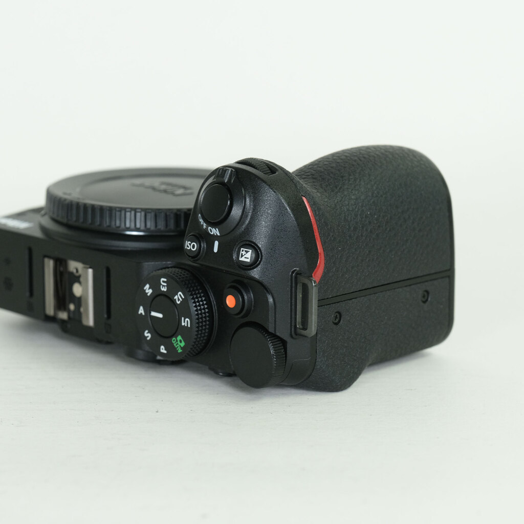 Nikon Z30